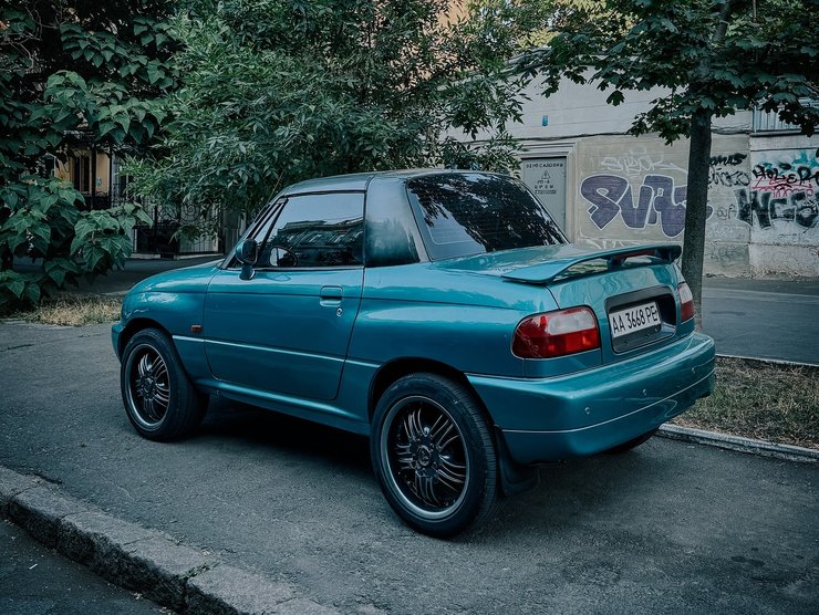 Позашляховик Suzuki X-90 1998 року