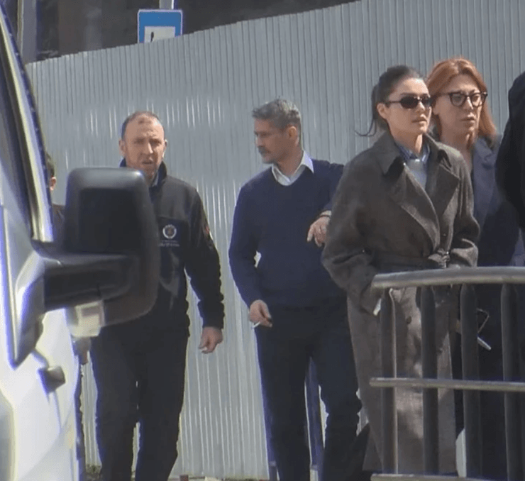 Ханде Ерчел у Стамбулі