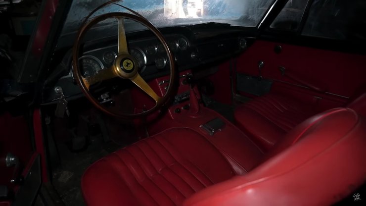 Салон Феррари 250, Ferrari 250 GTE, Ferrari 250 GTE 2+2, Ferrari 250, суперкар Ferrari, Ferrari 250 1962, заброшенные авто