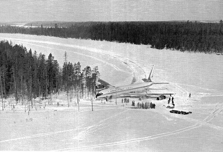 Рейс 902 Korean Air Lines из Парижа в Сеул,  гражданские самолеты, сбитые военными, фото