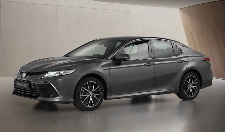 Автопарк Верховной Рады, авто Верховной Рады, Toyota Camry, Toyota Land Cruiser Prado