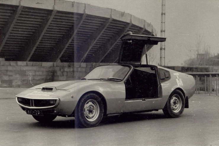 Спорткар GT-77