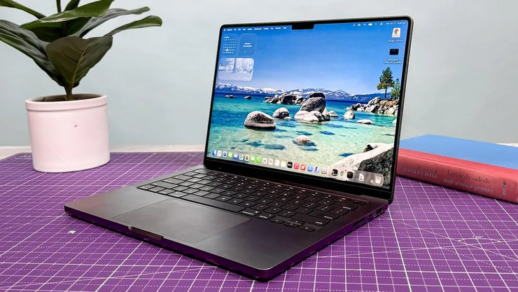 14-дюймовый Apple MacBook Pro M5