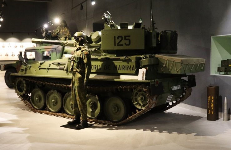 бронемашина Scorpion FV-101