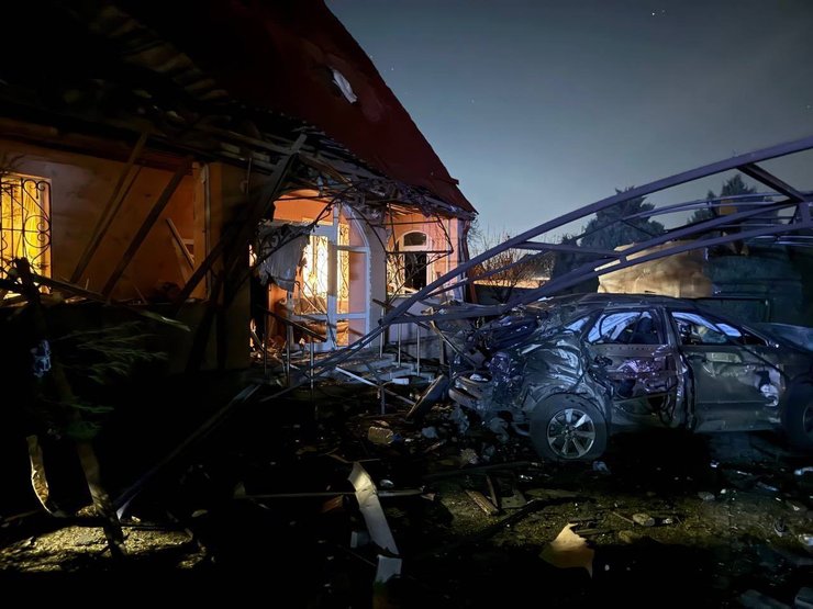 Ночная атака дронов, ночная атака БПЛА, ночная атака беспилотников, ночная атака, ночной удар, ночной обстрел, взрывы