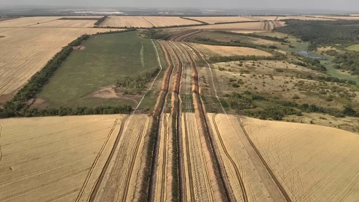 Оборонна лінія