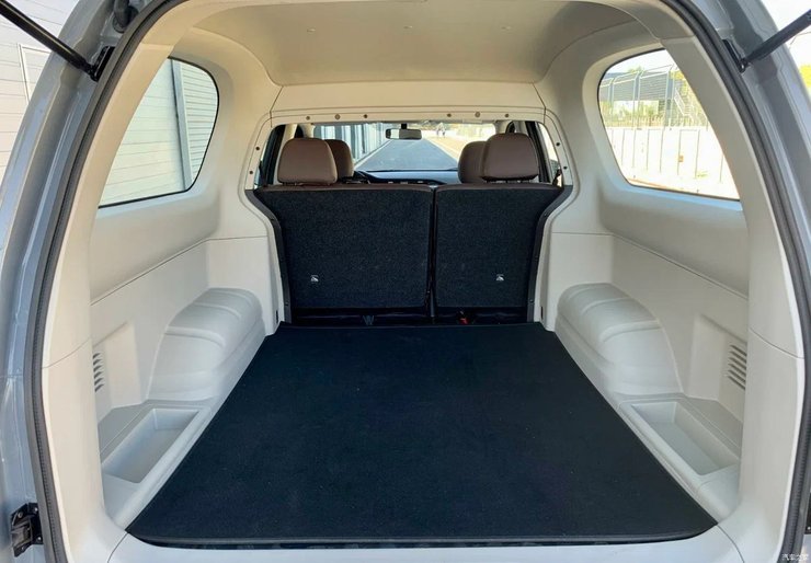 Новий Nissan Palazzo, Nissan Palazzo, Nissan Palazzo 2023, Nissan Navara, пікап Nissan Navara