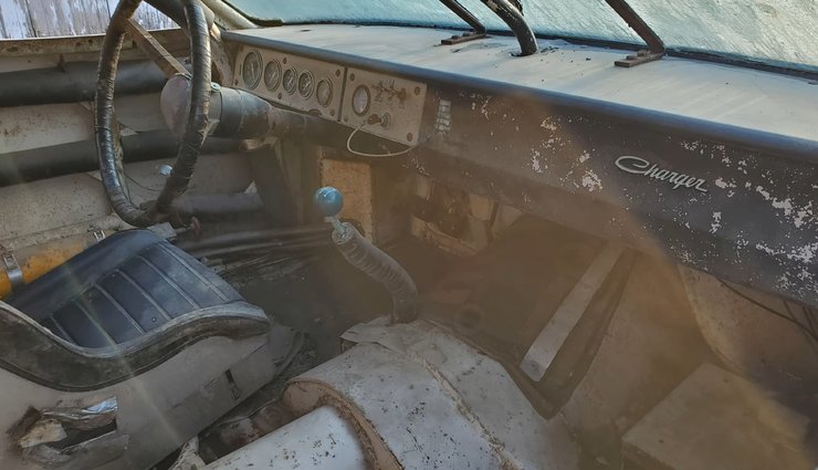 салон Додж Чарджер, Додж Чарджер, Додж Чарджер Хеми