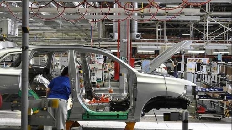 Mitsubishi Outlander, Mitsubishi Pajero Sport, завод Mitsubishi в Калузі, санкції проти Росії, санкції проти Росії