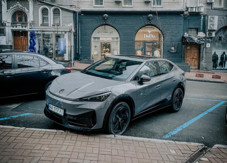 Електрокросовер Volkswagen ID.Unyx