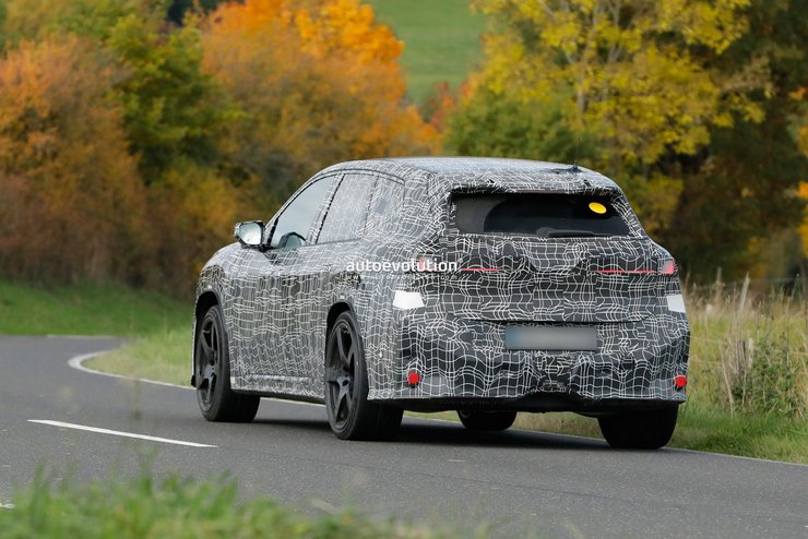 новий BMW iX3 M