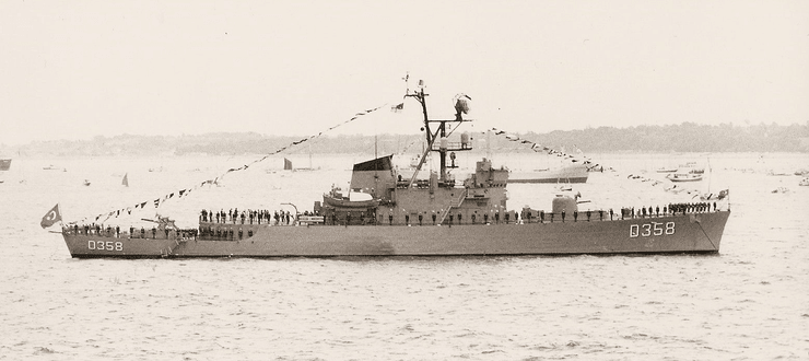 турецкий корабль, военное ретро фото, Фрегат Berk (D358)