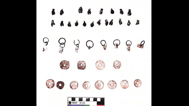 археология, история, Открытие древней стены, Доиспанские времена, мексика, Археологические находки, Культура тепуцтеков, Церемониальные артефакты, Раскопки, Антропологические исследования, Культурное наследие, Историческая архитектура