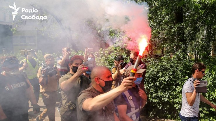 сергей стерненко, потасовка, файера, полиция, нацгвардия