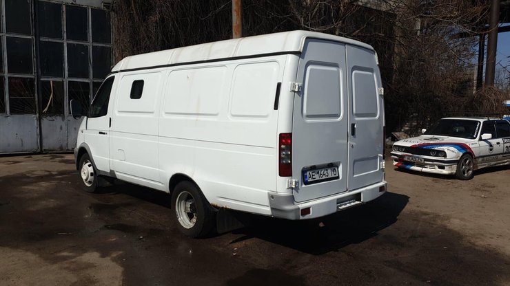 Бронированная Газель, инкассаторский автомобиль, ГАЗ Газель, ГАЗ 2705, война с россией, скорая помощь