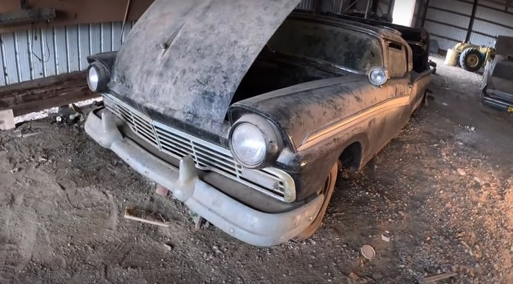 Ford Fairlane, Ford Fairlane Skyliner