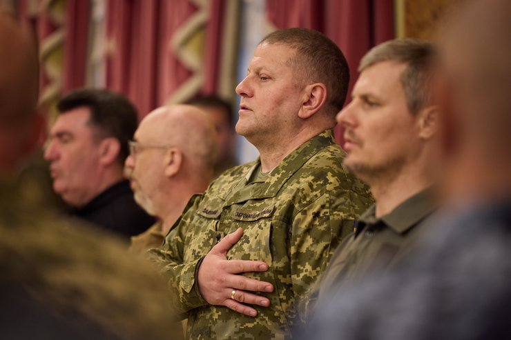 факти про головнокомандувача зсу