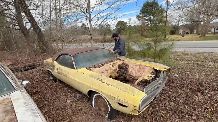 Dodge Challenger, коллекция авто, ретро авто, заброшенные авто, коллекция авто