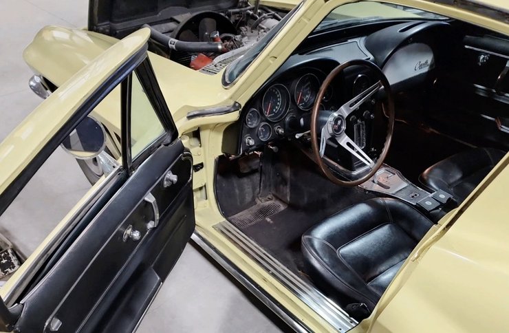 салон шевроле корвет 1965, Chevrolet Corvette Stingray