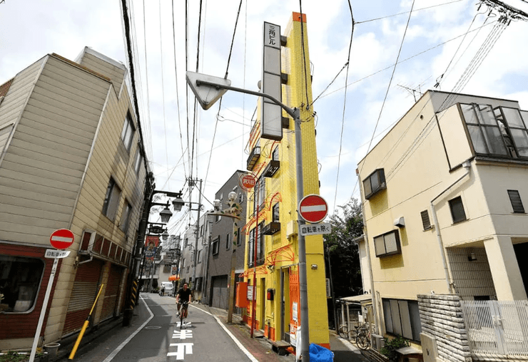 Sankaku Biru, Токио