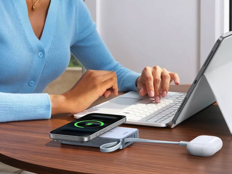 Магнітний бездротовий зарядний пристрій Ugreen MagFlow AI Voice Recording Magnetic Power Bank