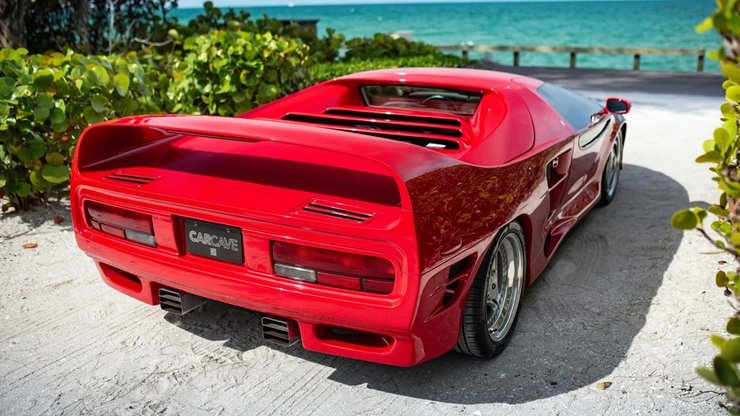 суперкар Vector M12, Vector M12 1996, суперкар Vector, Lamborghini Diablo