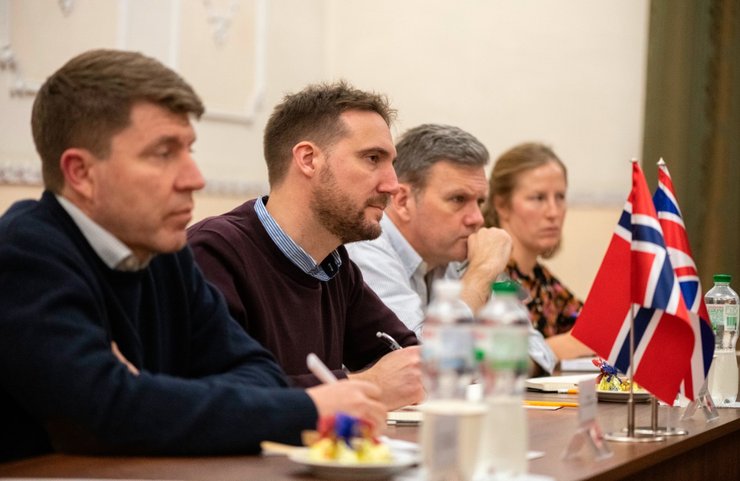 Представители морской коалиции Бен Хаскинс и Томас Андерсон. Источник: пресс-служба Минобороны Украины