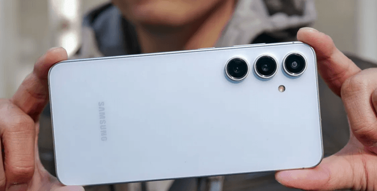 смартфон Samsung Galaxy S24FE