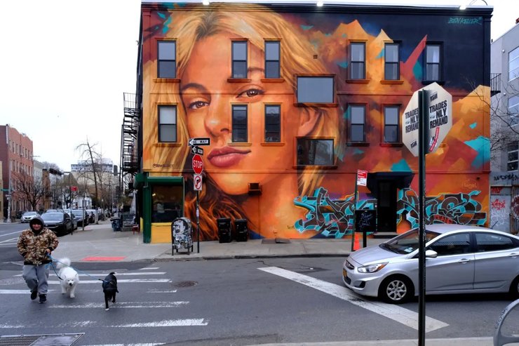Мурал посвященный Ирине Заруцкой в Бруклине