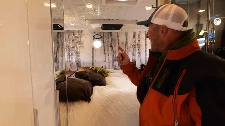 Stewart & Stevenson M1085, дом на колесах, Stewart & Stevenson