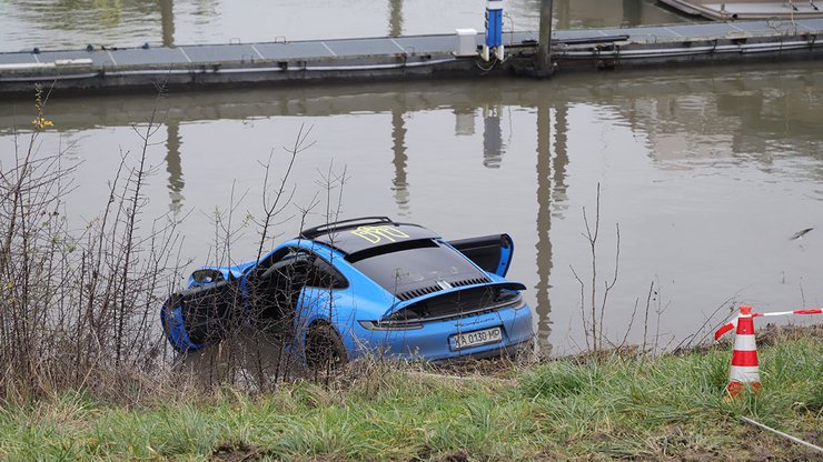 Porsche 911 GTS, Porsche 911, спорткар Porsche, ДТП Porsche
