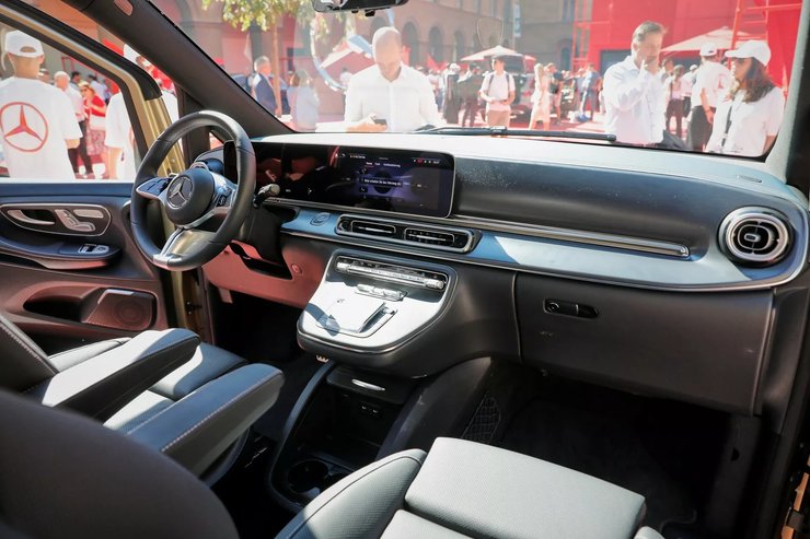 Mercedes-Benz EQV, Mercedes EQV, новый Mercedes EQV, электромобиль Mercedes EQV