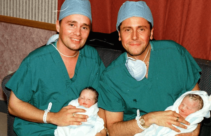 Саффрон Барлоу, дочь миллионера, Саффрон Дрюитт-Барлоу, два отца, отцы геи, миллионеры, роскошные подарки, деньги