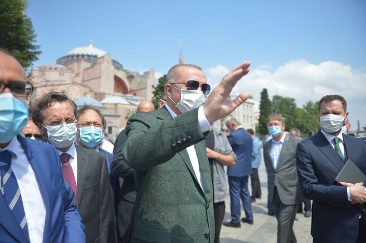 эрдоган возле собора софии