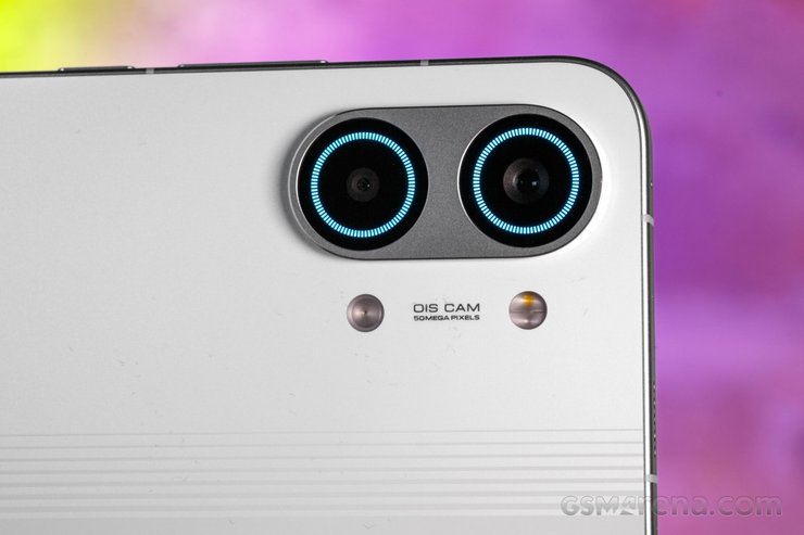 POCO X8 Pro Max: дизайн