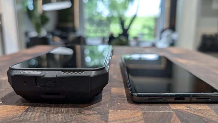 смартфоны Doogee V Max Plus и Pixel 7 Pro