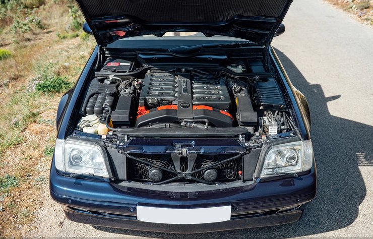 Mercedes Brabus V12