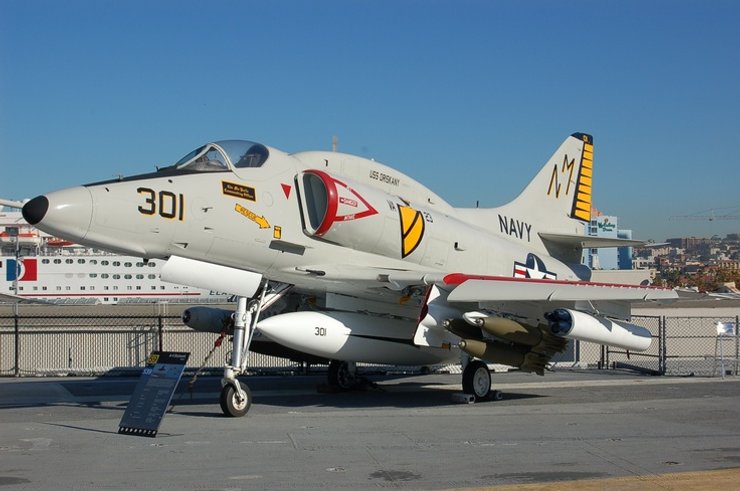 штурмовик A-4