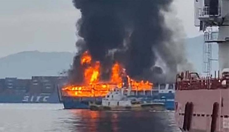 пожежа на поромі, пожежа на судні, пором MV Asia Philippines