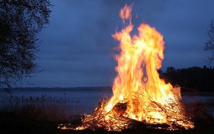 фото, костер