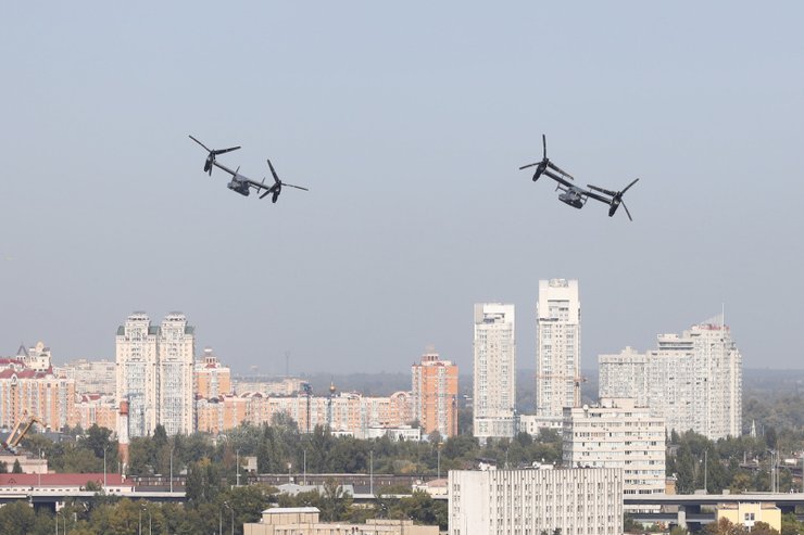 Американские конвертопланы над Киевом