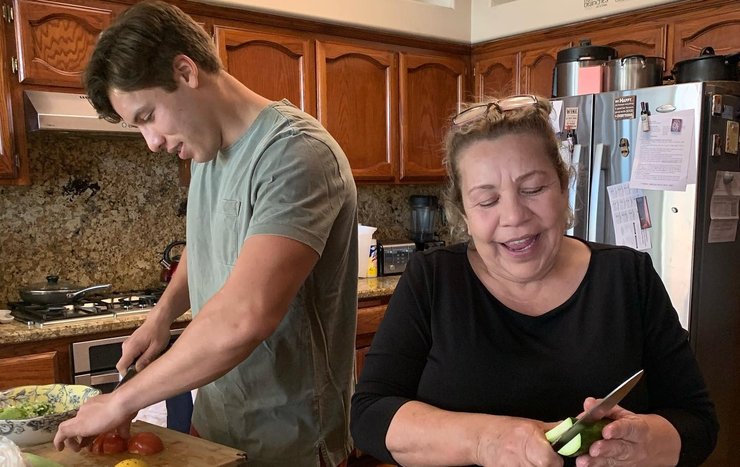 Джозеф Баэна, Милдред Баэна, сын Арнольда Шварценеггера