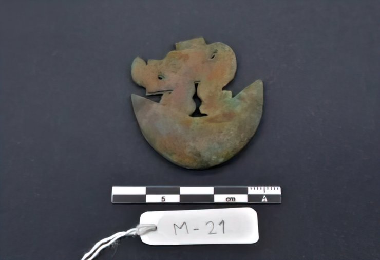 хирургические инструменты, стол, фото