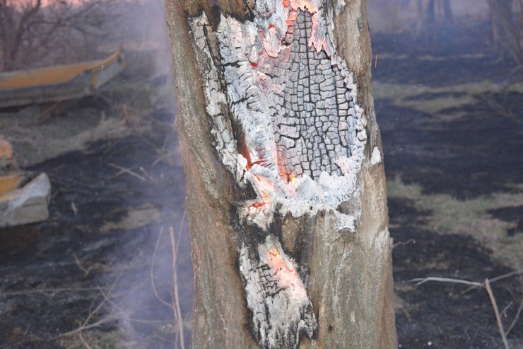 пороный пункт, пожар, огонь, обстрел, боевики, донбасс