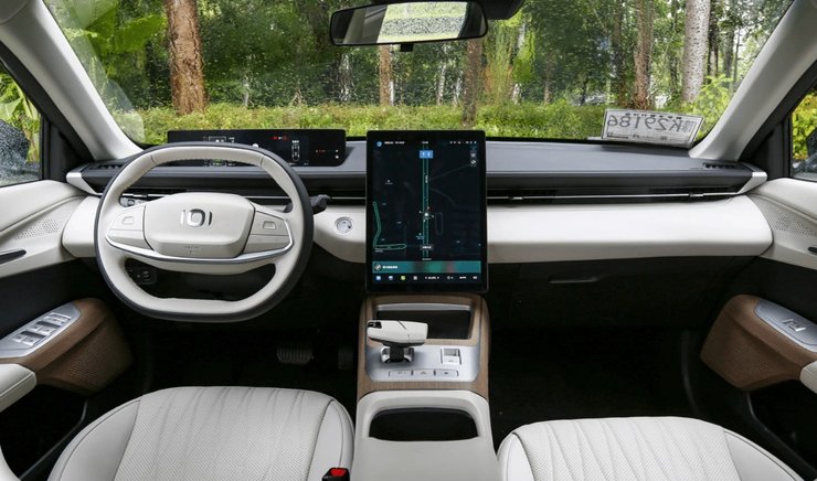 салон Changan Qiyuan A05, Changan Qiyuan A05, седан Changan, Changan Qiyuan