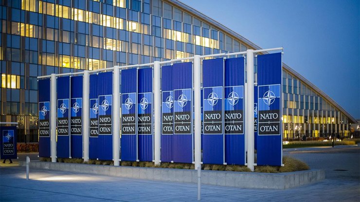 штаб-квартира НАТО, Война РФ против НАТО, 5 статья НАТО, как применяют статью 5, коллективная безопасность НАТО, Путин НАТО, устав НАТО, провокация против НАТО, армия НАТО, учения НАТО, учения НАТО, учения Си бриз, доктрина Герасимова