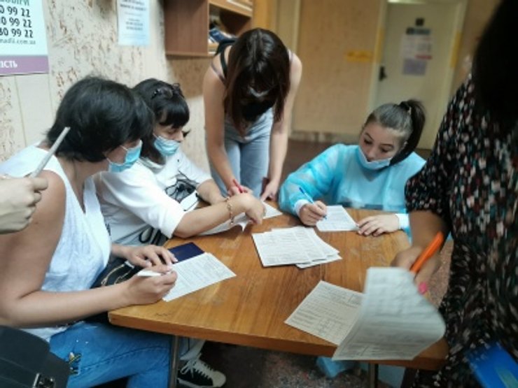 вакцинация, черновцы, запись, фото