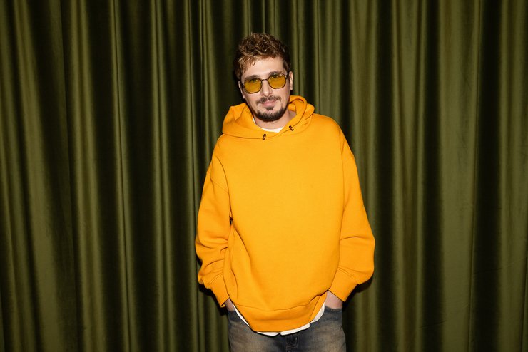 MONATIK, MONATIK персональная выставка, MONATIK картины, MONATIK арт-объекты, MONATIK персональная выставка и гости