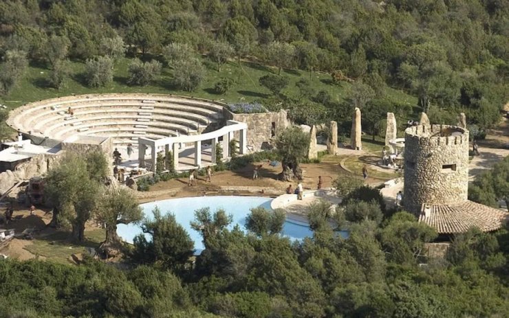 вилла чертоза берлускони