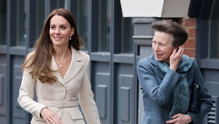 Кейт Миддлтон и принцесса Анна